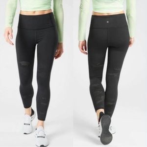 ATHLETA Persistence Camo Laser Cut 7/8 Tight Legging Black Size Medium